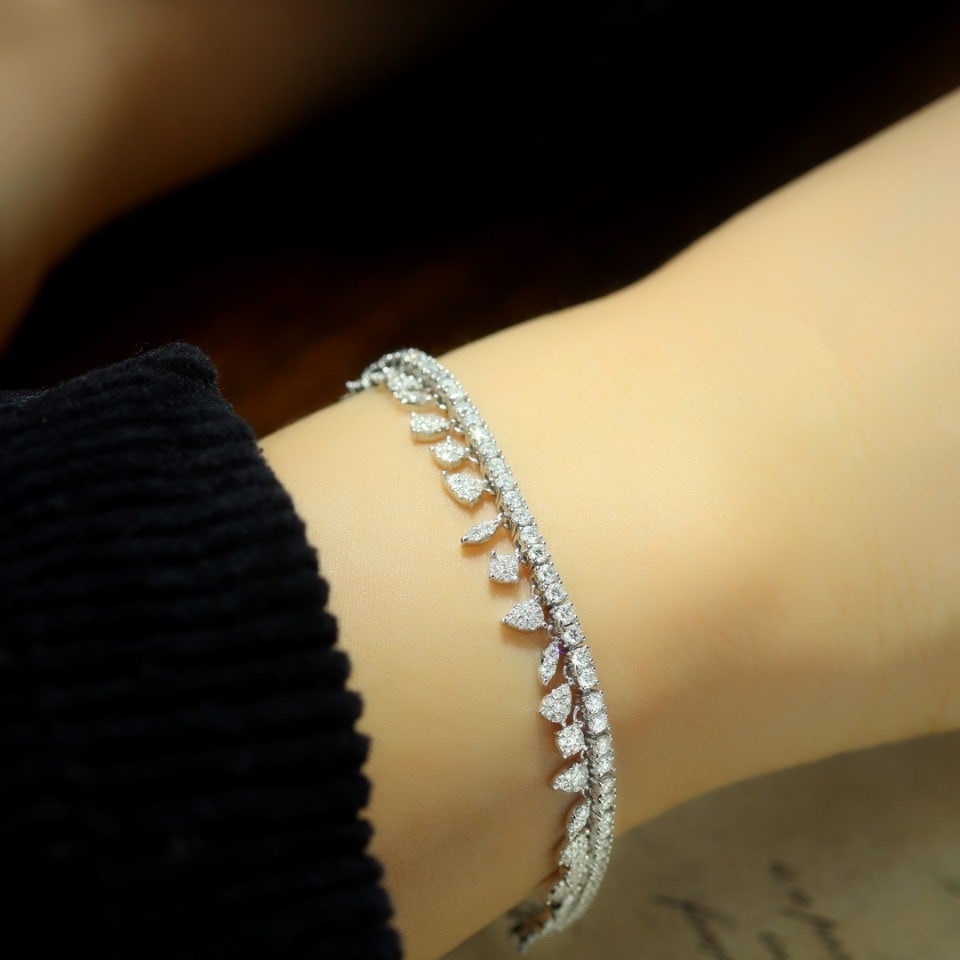 14k Gold 3.03 Ct Natural H Diamond Bracelet - 7