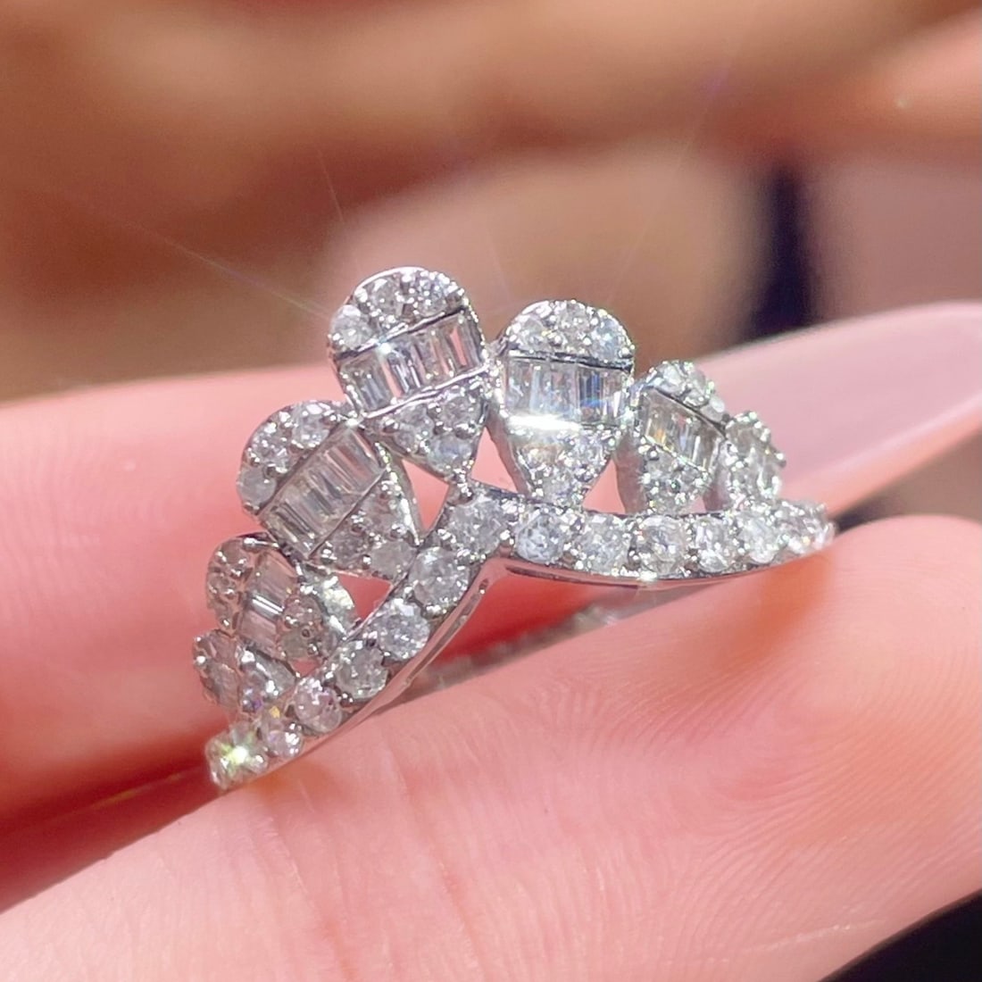 14k Gold 0.70 Ct Natural H Diamond Ring (1 of 7)