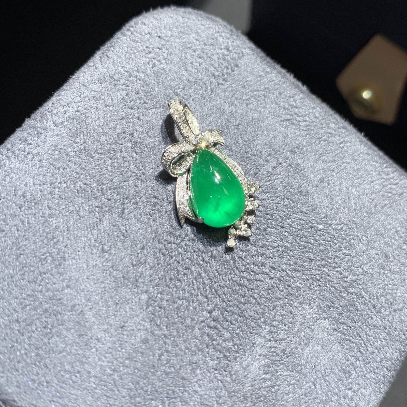 14k Gold 3.17 Ctw Natural Emerald & Diamond Pendant( Without Chain ) - 3