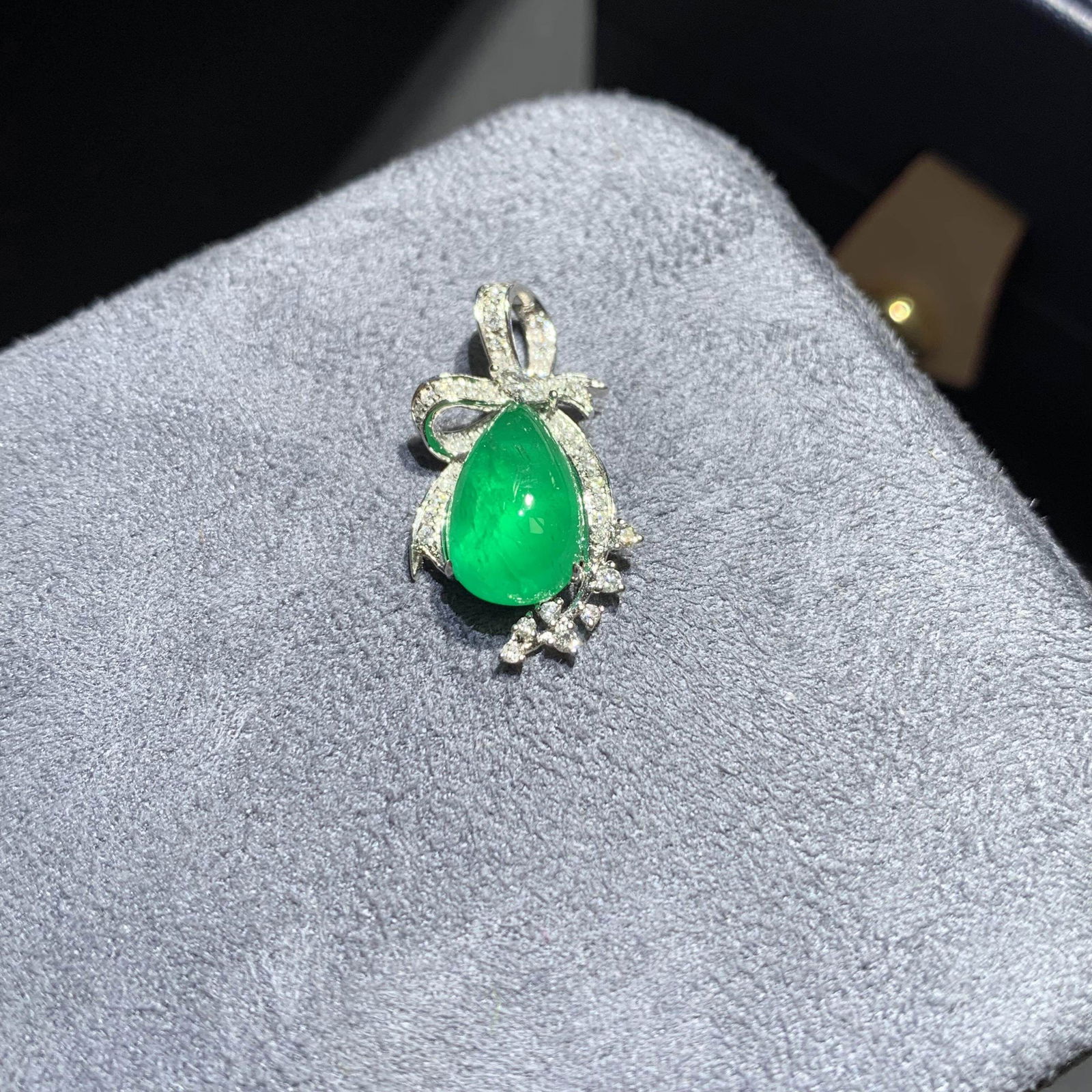 14k Gold 3.17 Ctw Natural Emerald & Diamond Pendant( Without Chain ) - 4