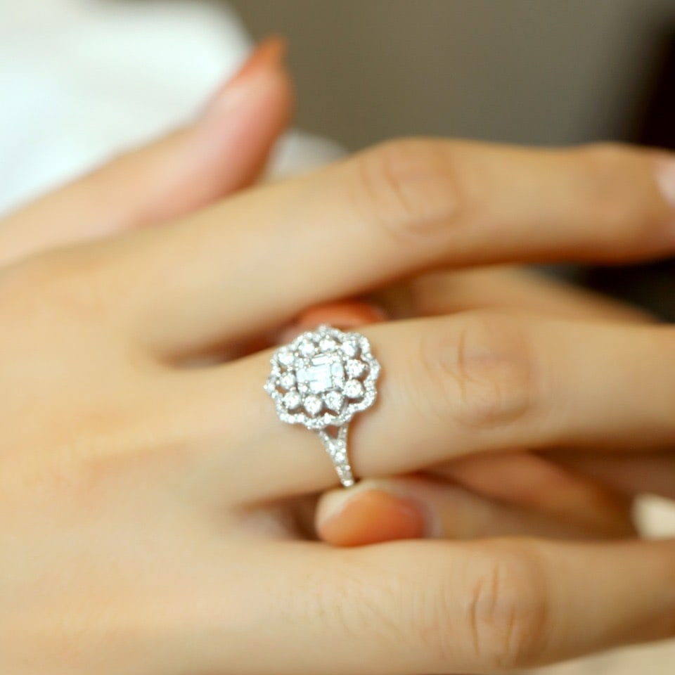 14k Gold 0.80 Ct Natural H Diamond Ring - 8