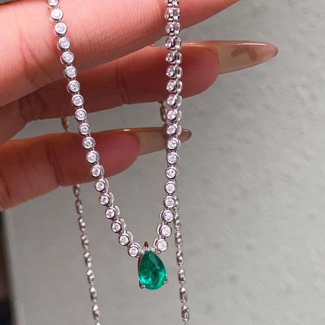 14k Gold 1.7 Ctw Natural Emerald & Diamond Necklace - 7