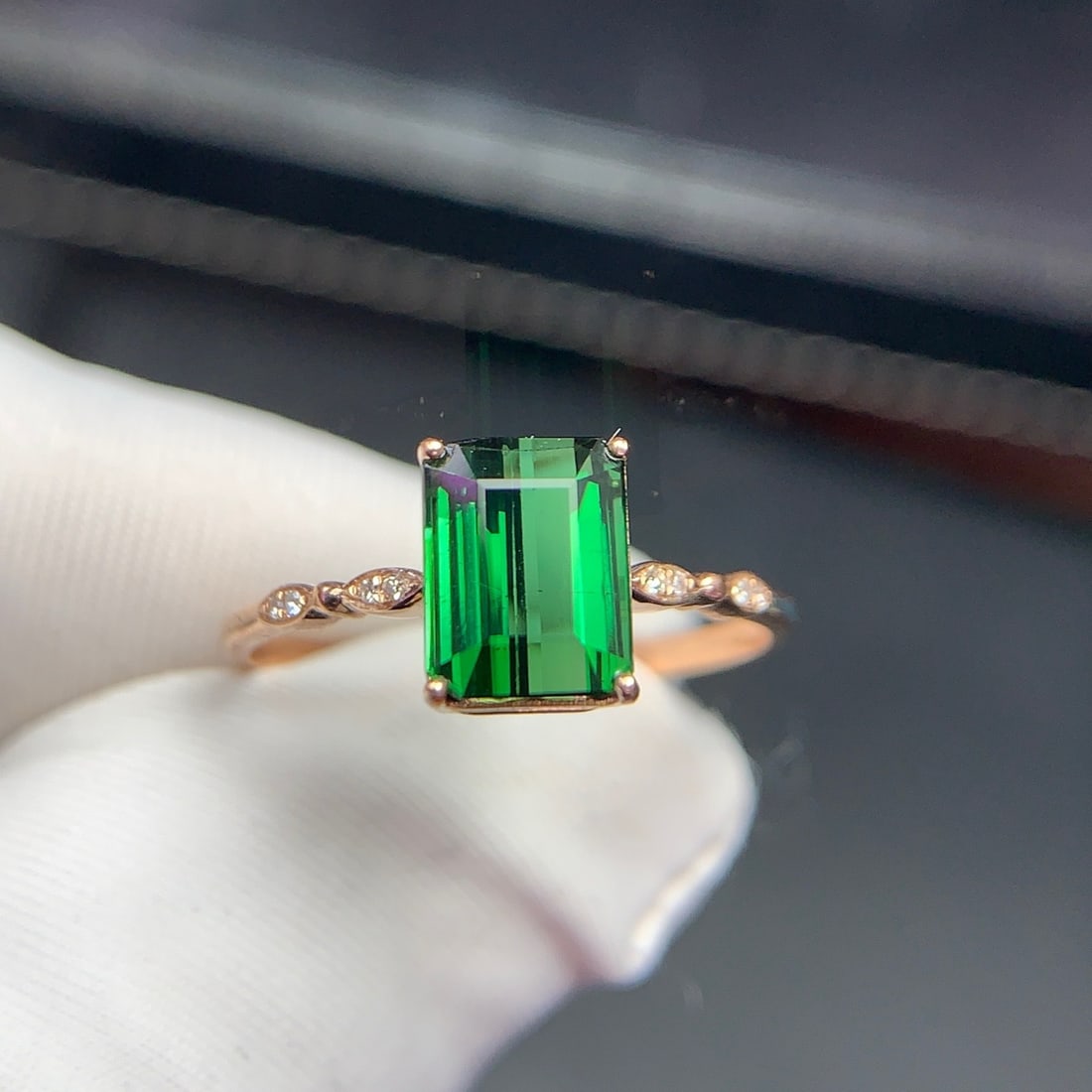 14k Gold 2.0 Ct Natural Tourmaline & Diamond Ring - 7