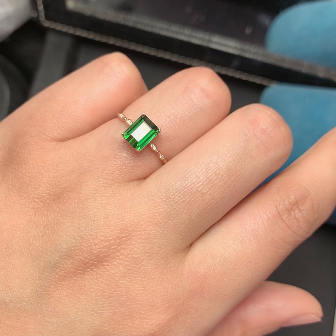 14k Gold 2.0 Ct Natural Tourmaline & Diamond Ring - 9