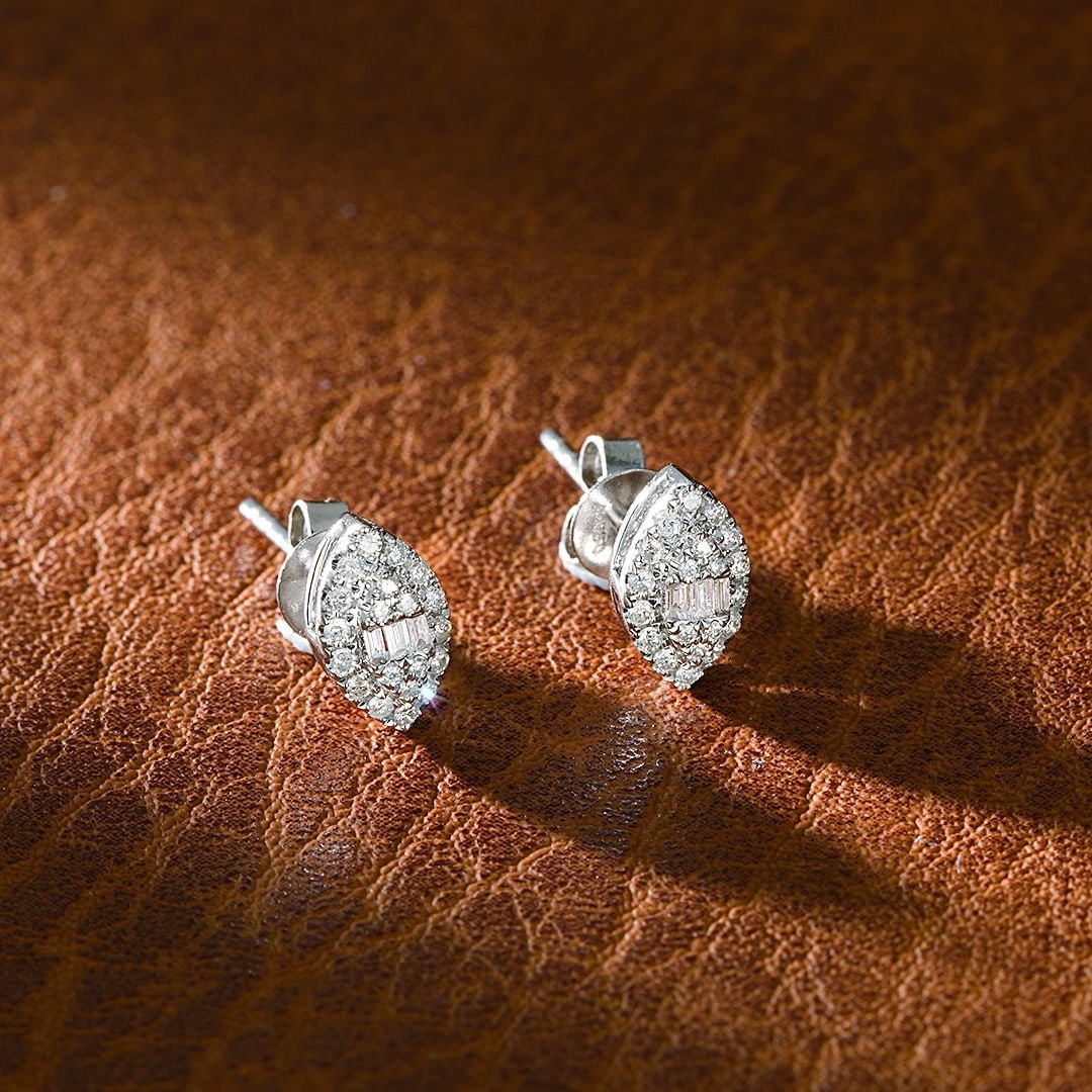 14k Gold 0.17 Ctw Natural H Diamond Earrings - 2