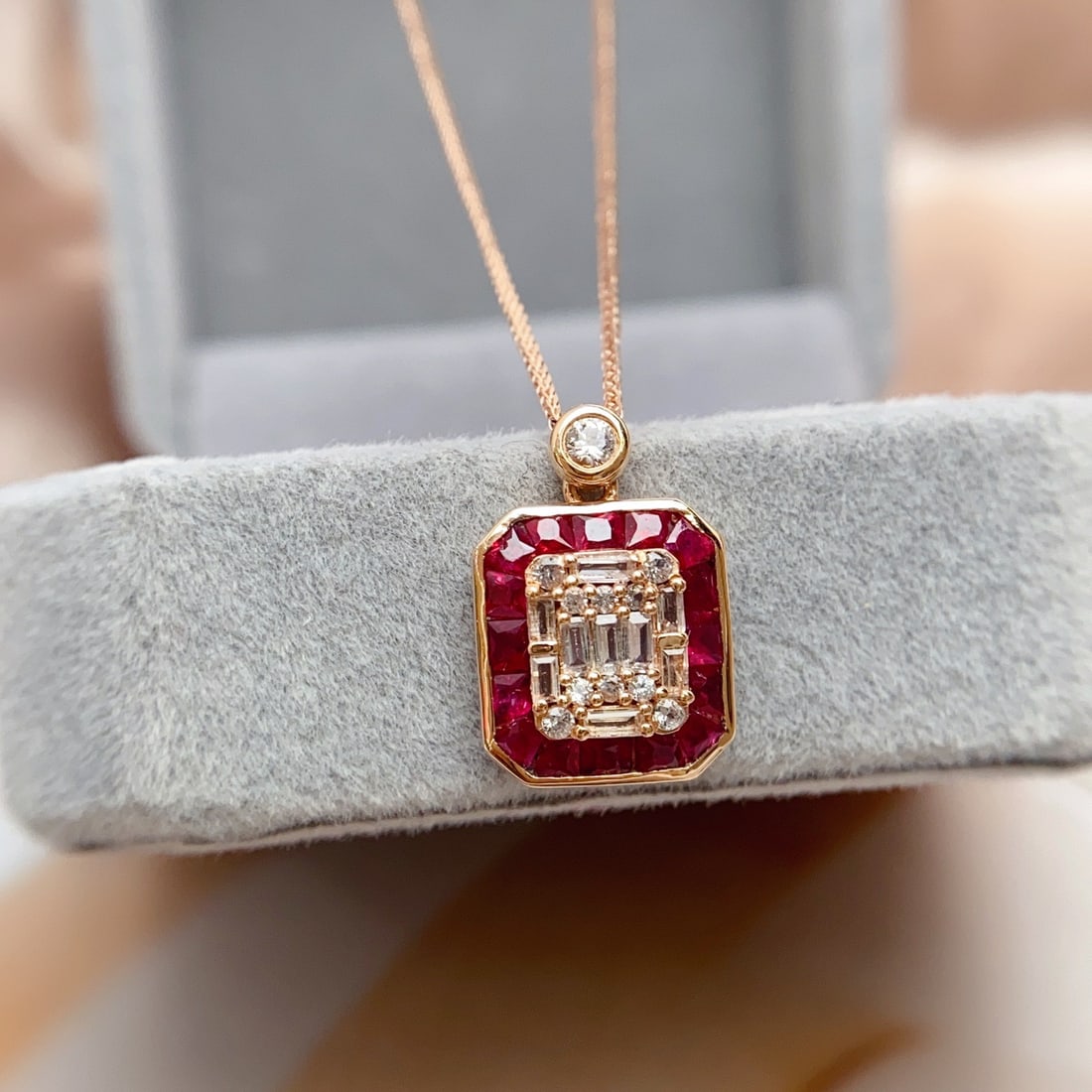 14k Gold 1.10 Ct Natural Ruby & Sapphire Necklace - 2