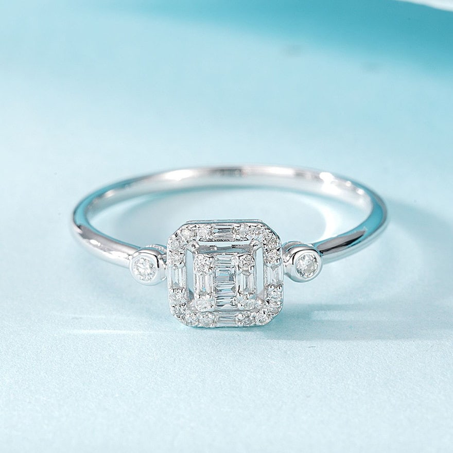 14k Gold 0.14 Ct Natural H Diamond Ring: Ref:231128148 // gold content:14k gold // ring size:7. 25us // // main gemstone:diamond // shape:multiple // carat weight:0. 14ct // clarity grade:vs-si // color:h // treatment:natural // Condition: