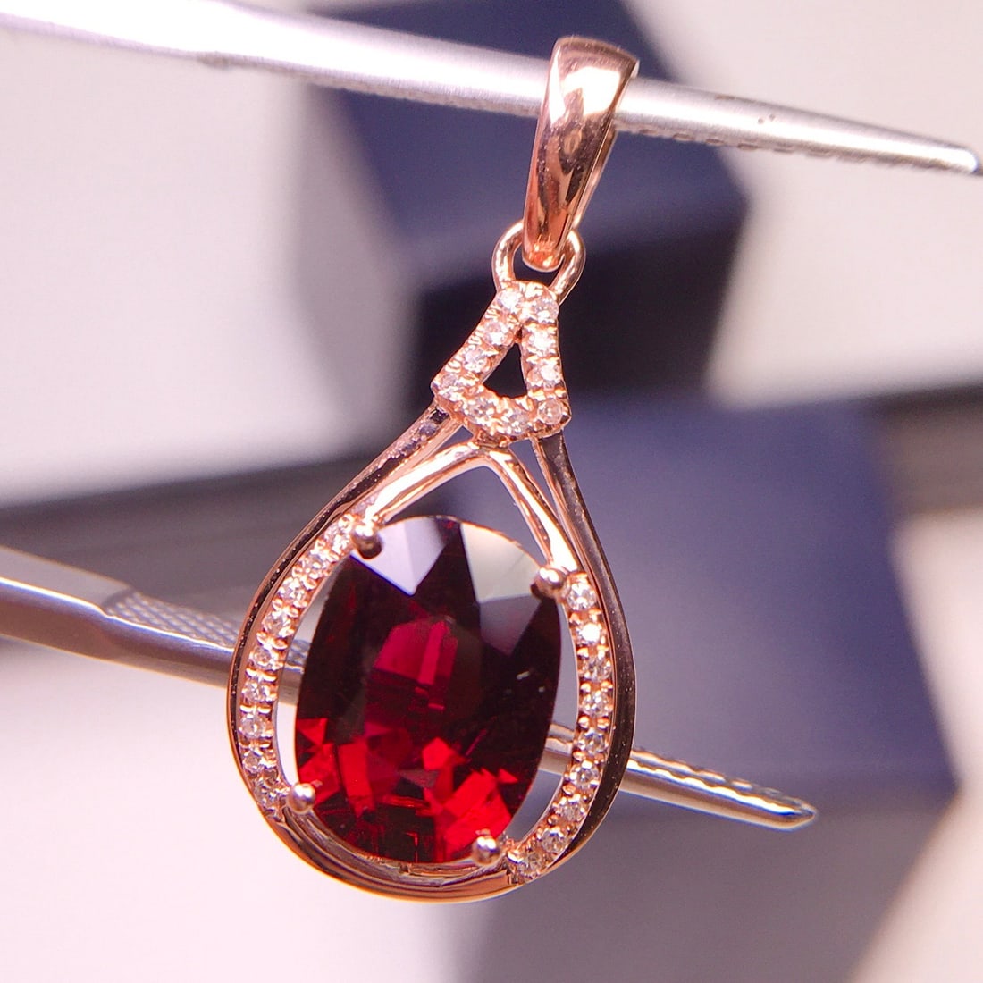 14k Gold 1.9 Ct Natural Tourmaline & Diamond Pendant( Without Chain ) - 4