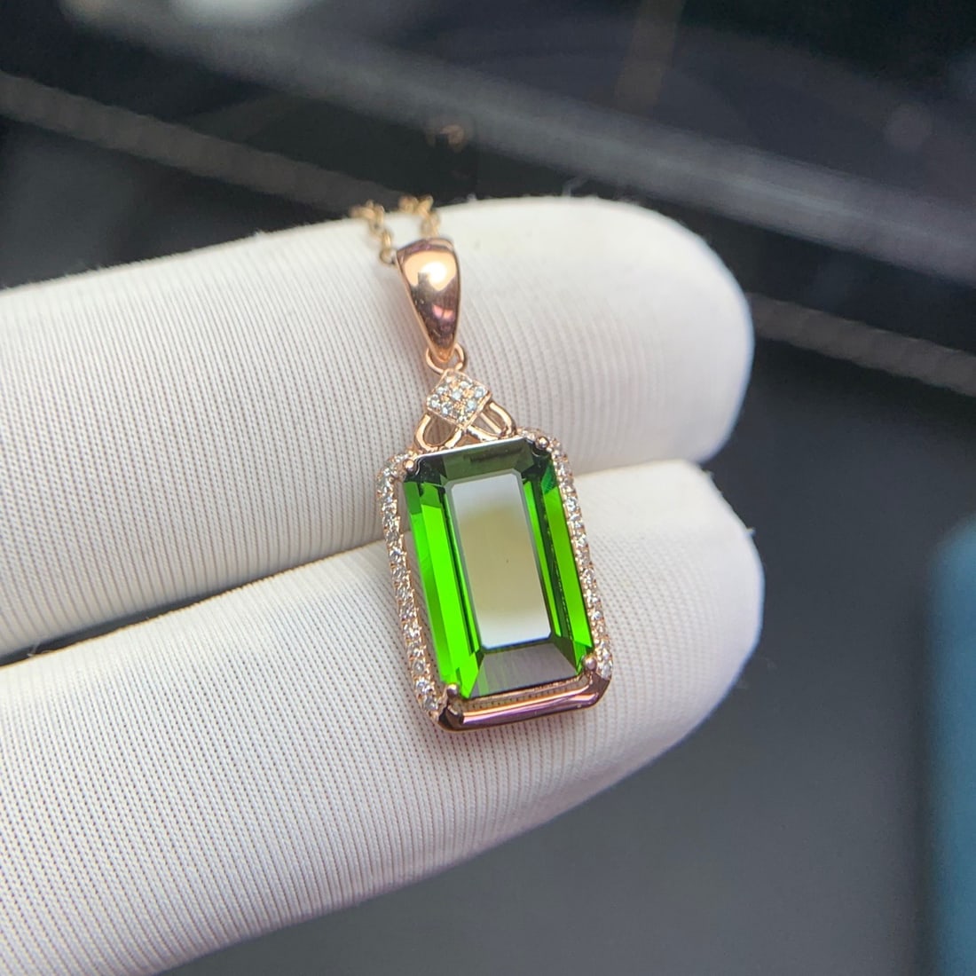 14k Gold 3.1 Ct Natural Tourmaline & Diamond Pendant( Without Chain ) - 4