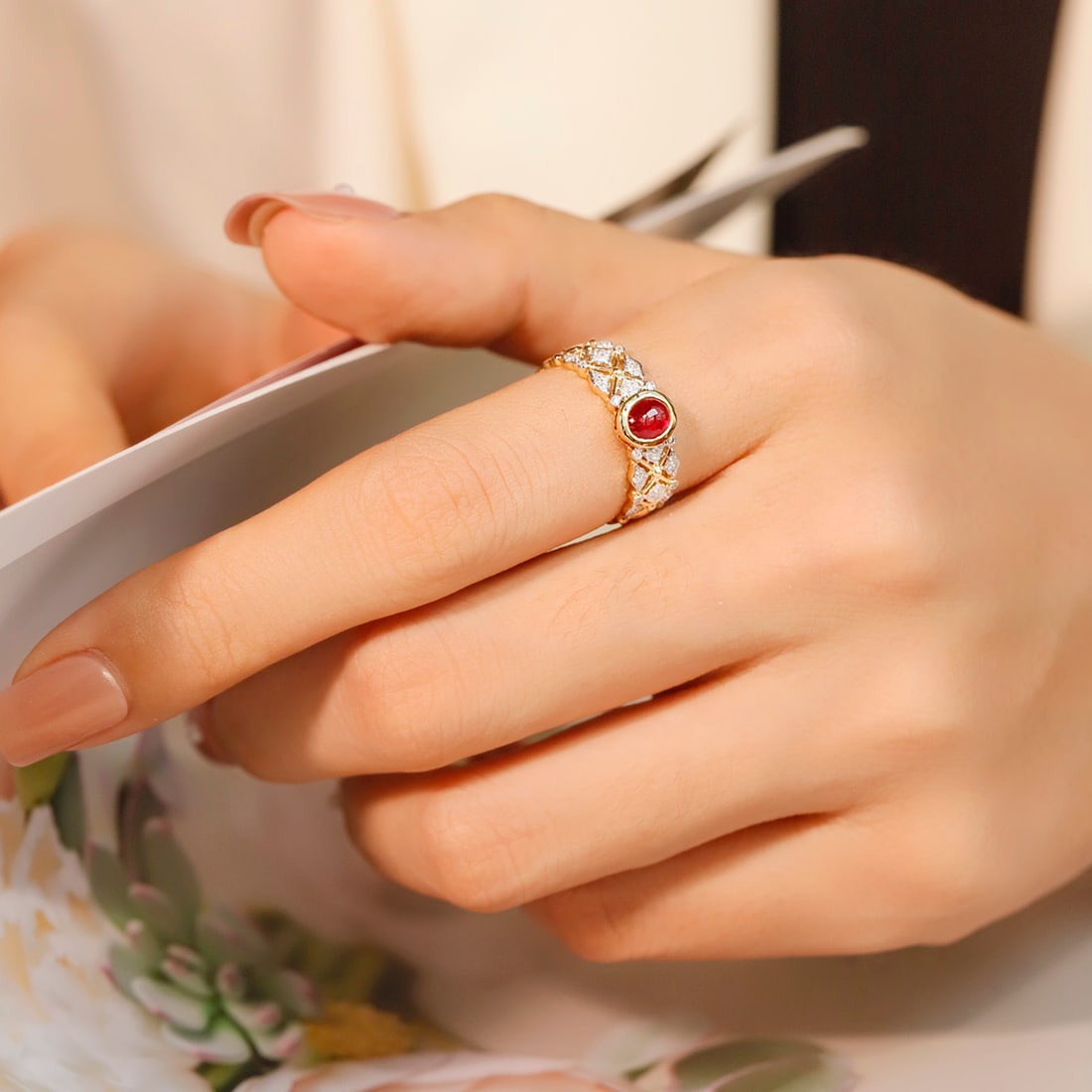 14k Gold 0.71 Ctw Vivid Red Natural Ruby & Diamond Ring - 5