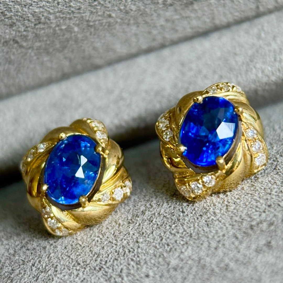 14k Gold 1.61 Ctw Vivid Blue Natural Sapphire & Diamond Earrings - 3