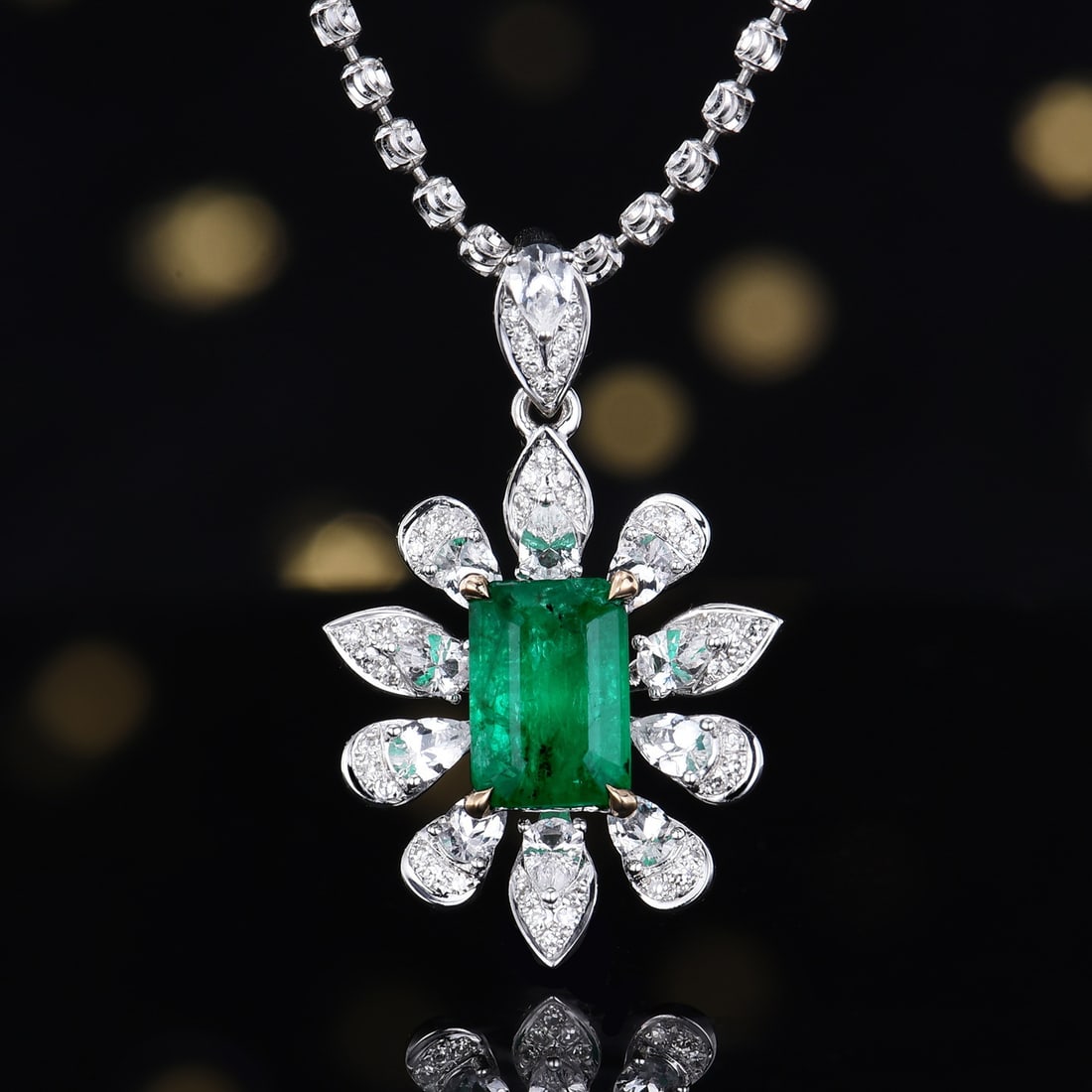 14k Gold 1.30 Ctw Vivid Green Natural Emerald & Diamond Pendant( Without Chain ) - 2