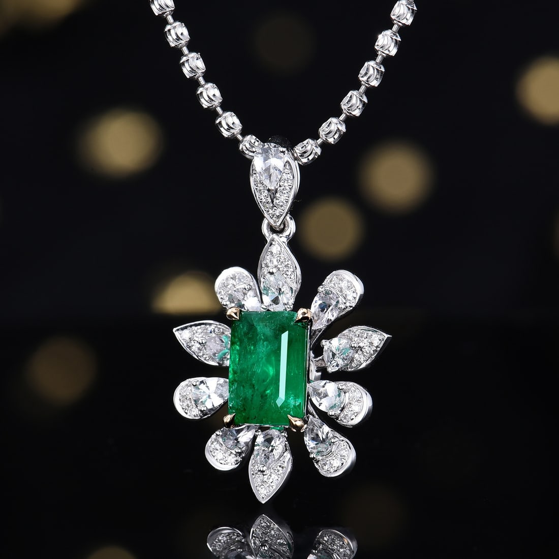 14k Gold 1.30 Ctw Vivid Green Natural Emerald & Diamond Pendant( Without Chain ) - 3
