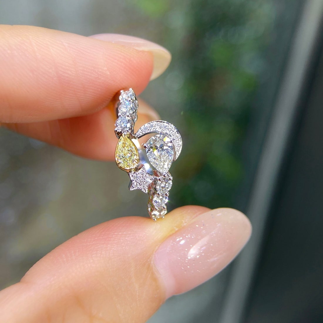 14k Gold 0.74 Ctw Natural Yellow Diamond & Diamond Ring - 2