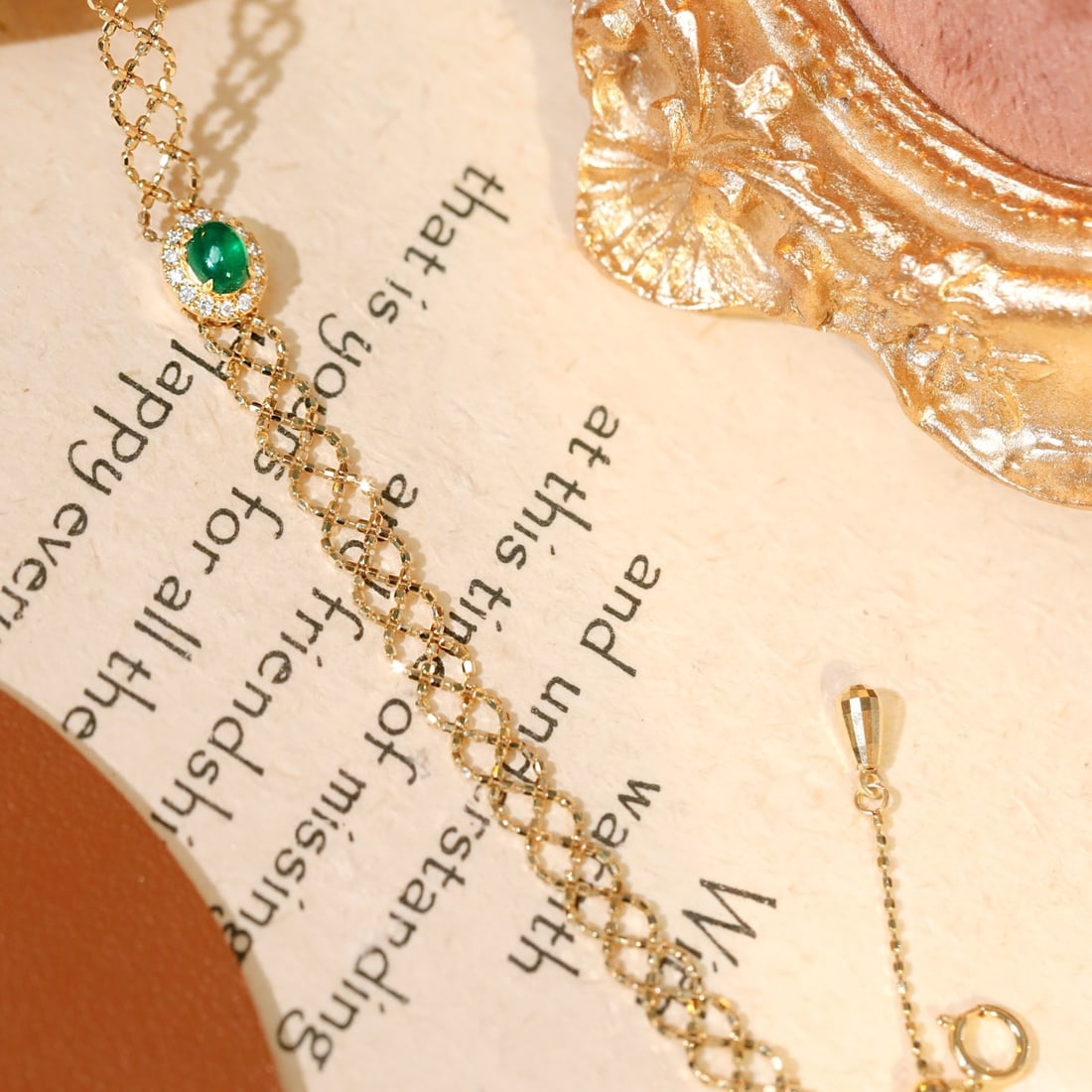 14k Gold 0.40 Ctw Vivid Green Natural Emerald & Diamond Bracelet - 4