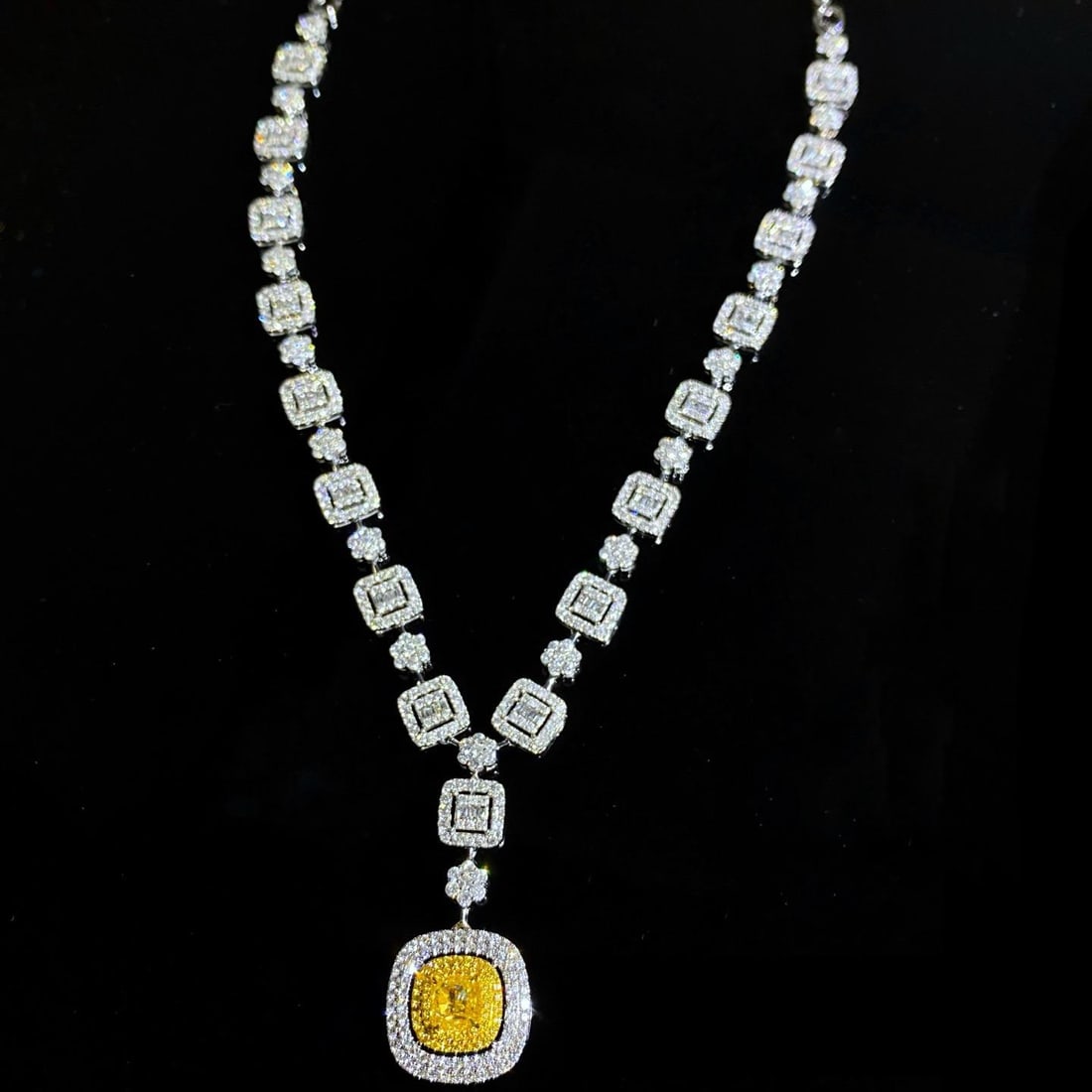 Gia Certified 14k Gold 6.41 Ctw Natural Yellow Diamond & Diamond Necklace: Ref:231128202 // gold content:14k gold // main gemstone:yellow diamond // certified:gia // shape:cushion // carat weight:1. 01ct // clarity grade:vs1 // color:yellow // treatment:natural //