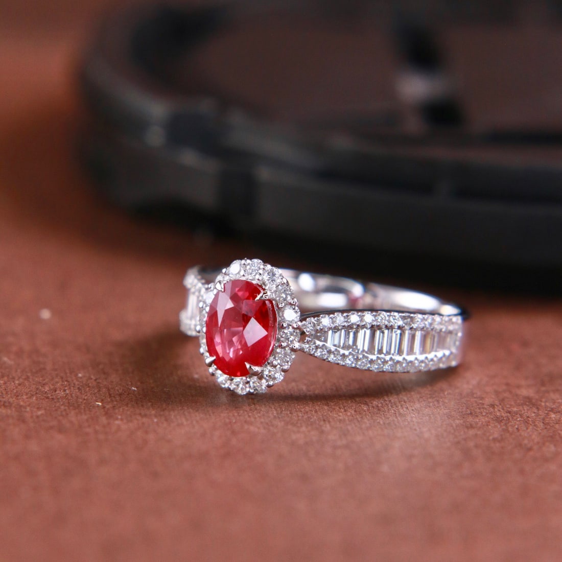 14k Gold 1.72 Ctw Natural Ruby & Diamond Ring - 4