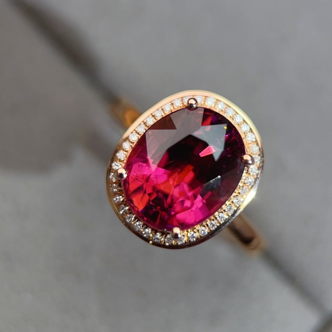 14k Gold 4.31 Ctw Natural Tourmaline & Diamond Ring - 2