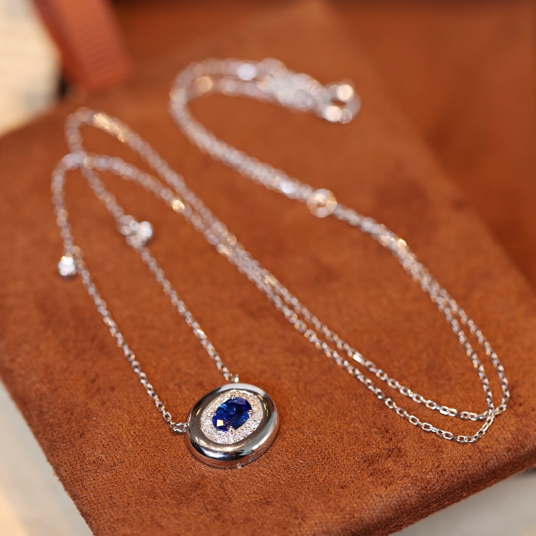 14k Gold 0.63 Ctw Natural Sapphire & Diamond Necklace - 4