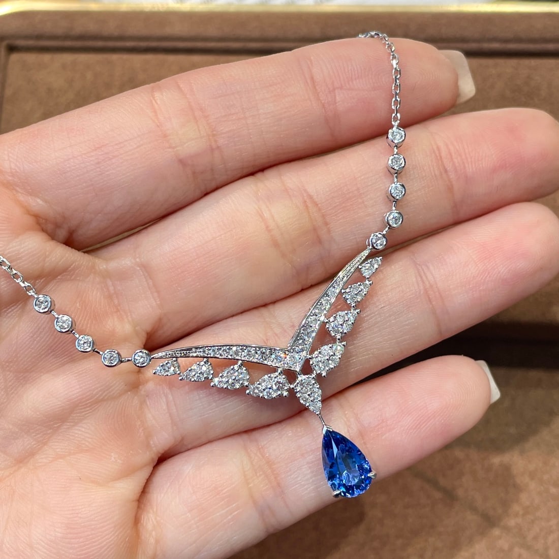 14k Gold 1.50 Ct Natural Sapphire & Diamond Necklace - 2