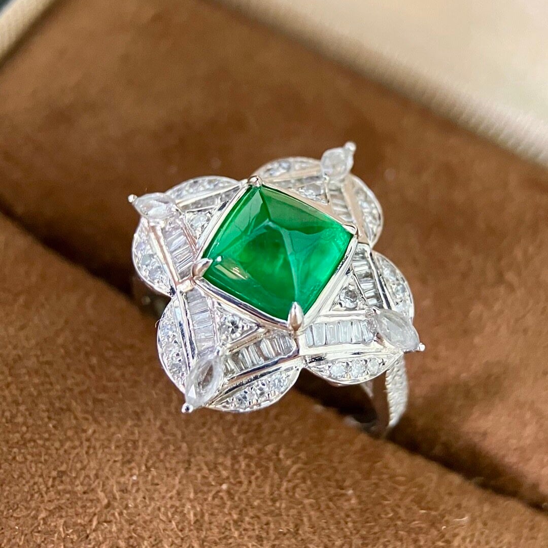 14k Gold 2.53 Ctw Vivid Green Natural Emerald & Diamond Ring - 4