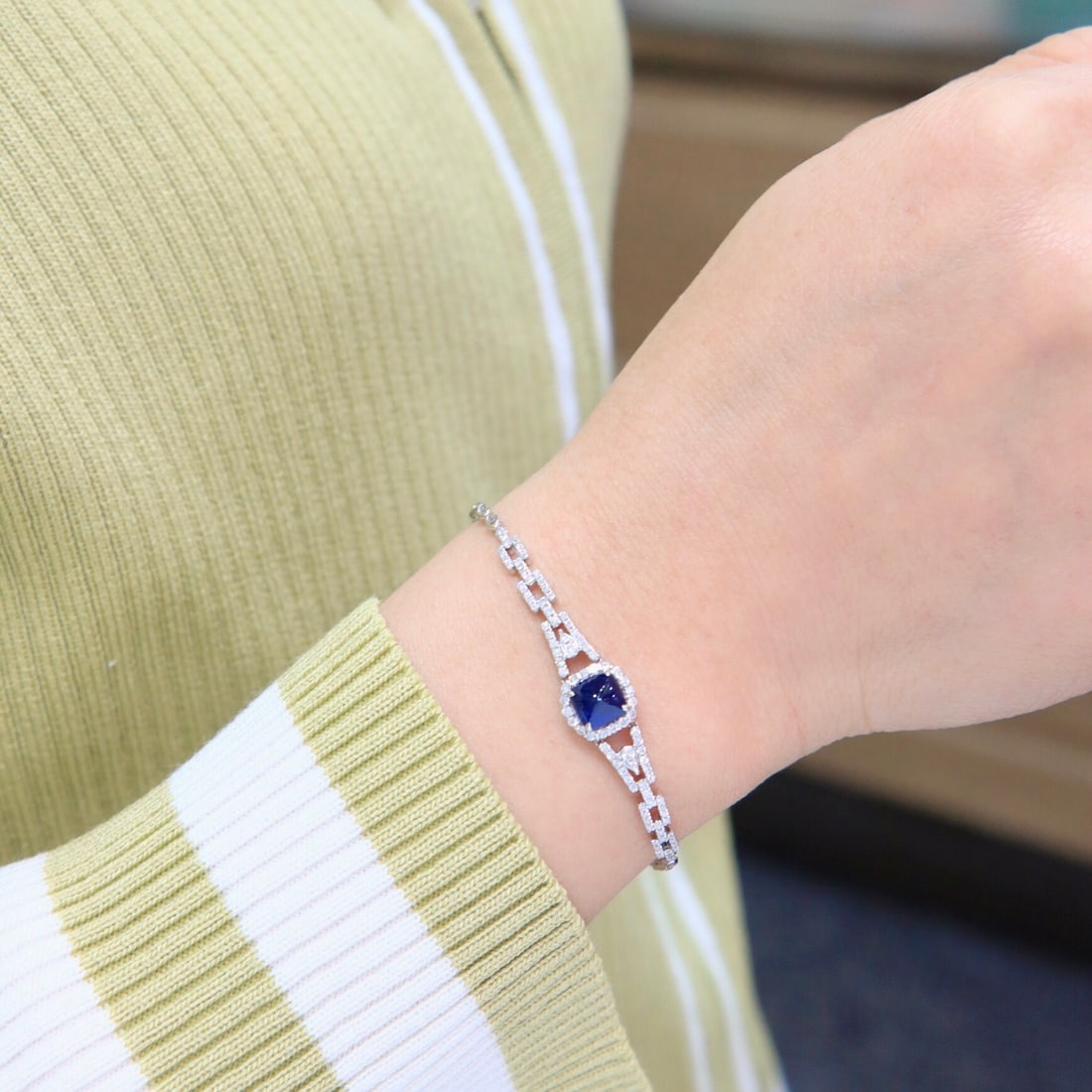 14k Gold 2.15 Ctw Natural Sapphire & Diamond Bracelet - 8