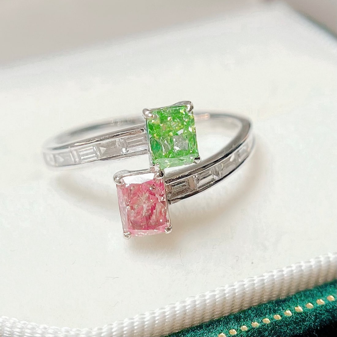 Gia Certified 14k Gold 1.10 Ctw Natural Green Diamond & Pink Diamond & Toi Et Moi Ring - 3