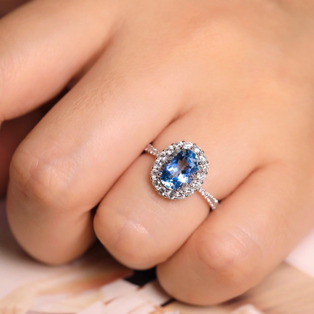 14k Gold 3.23 Ctw Natural Aquamarine & Diamond Ring - 5