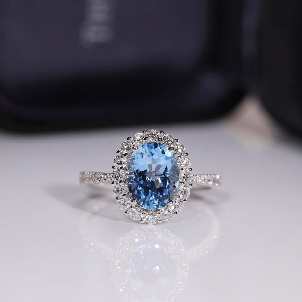 14k Gold 3.23 Ctw Natural Aquamarine & Diamond Ring - 6