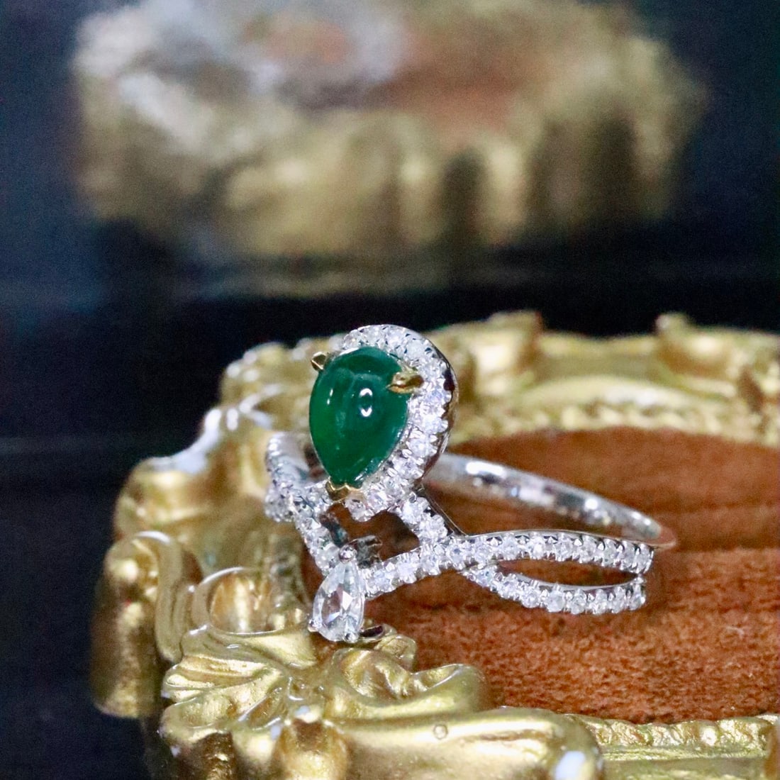 14k Gold 0.81 Ctw Natural Emerald & Diamond Ring - 2
