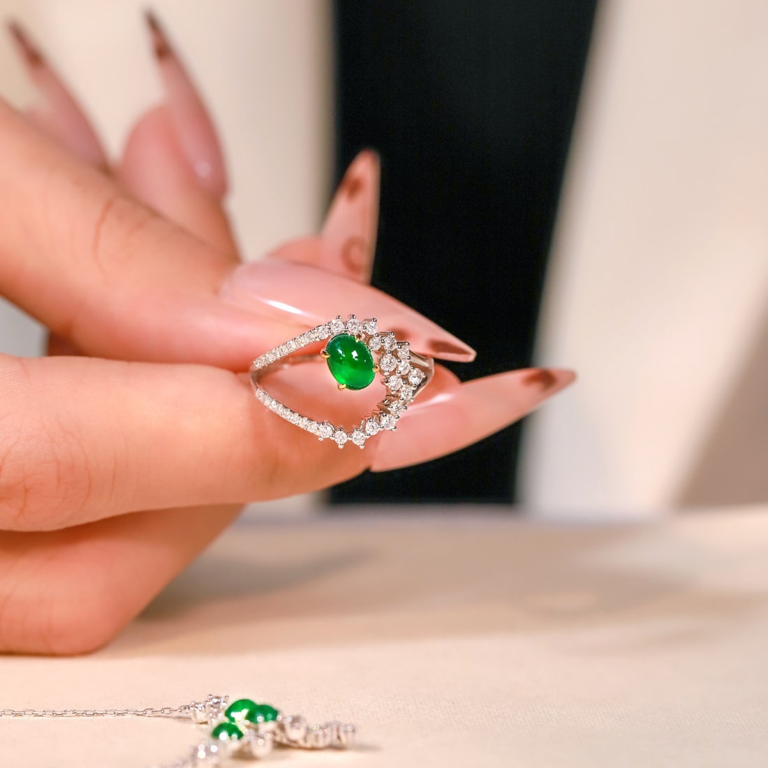 14k Gold 1.83 Ctw Vivid Green Natural Emerald & Diamond Jewelry Set - 5