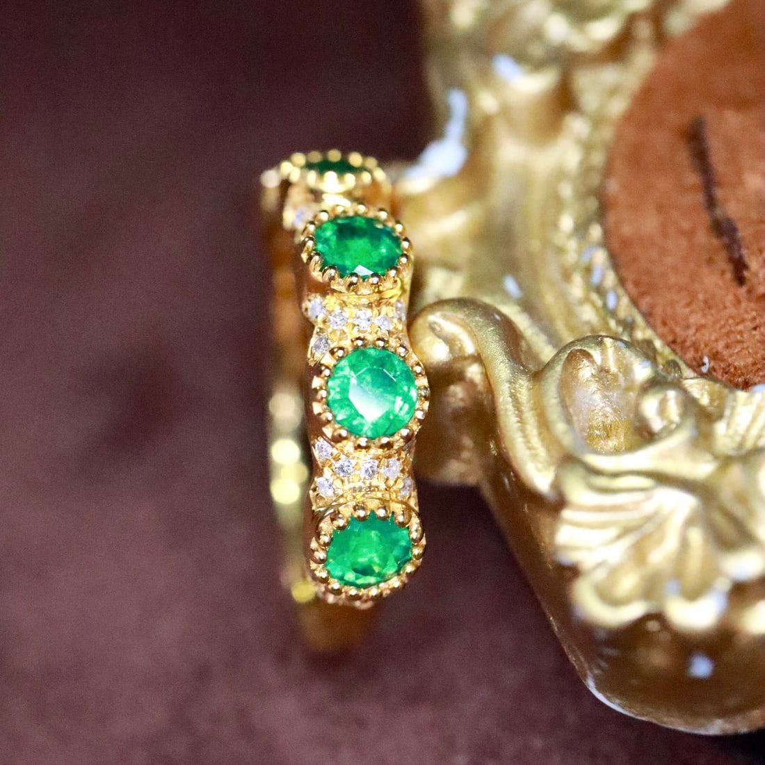 14k Gold 0.69 Ctw Natural Emerald & Diamond Ring - 3