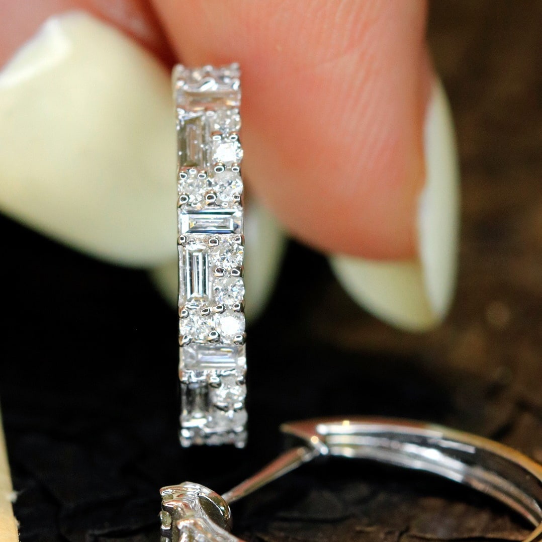 14k Gold 0.76 Ct Natural H Diamond Earrings - 2