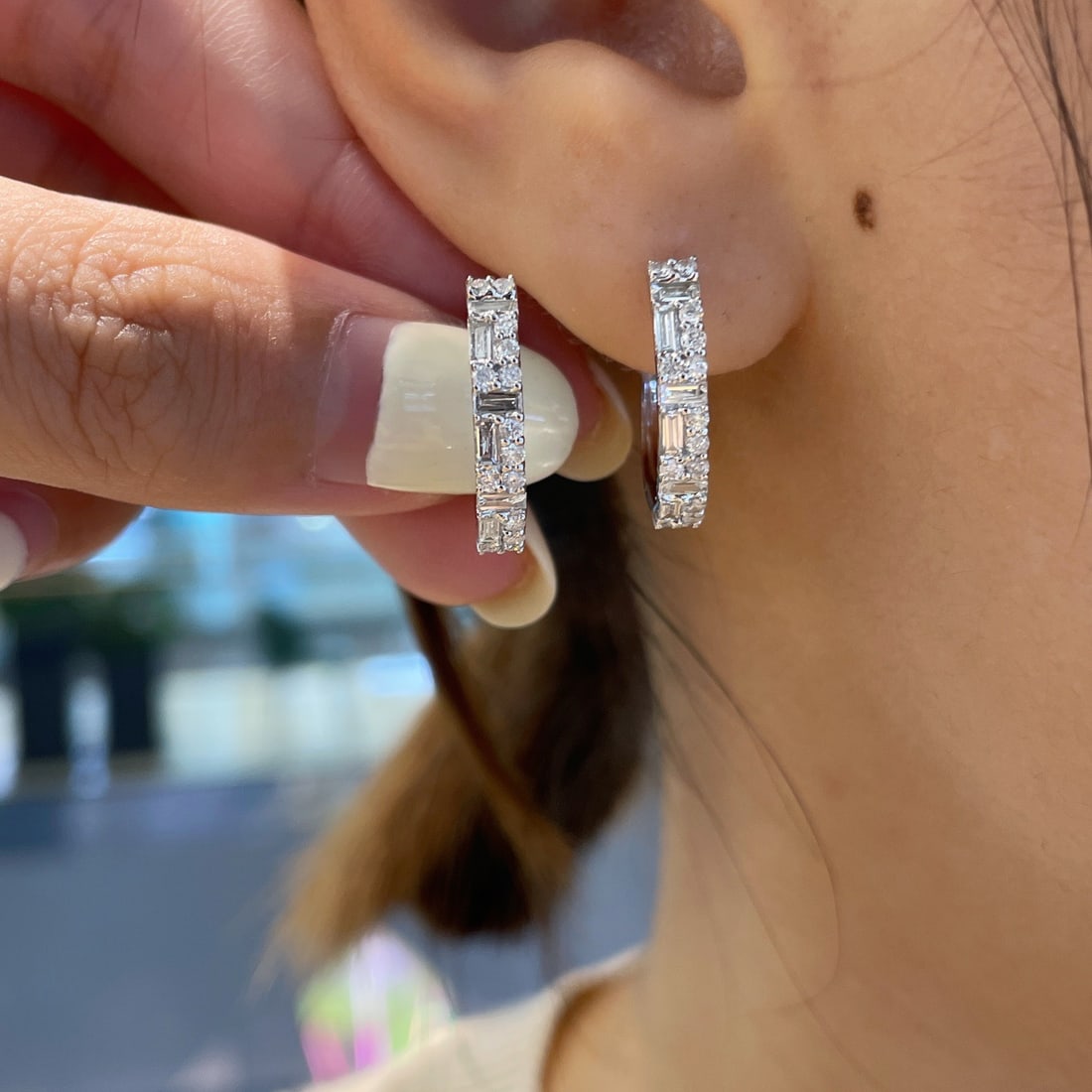 14k Gold 0.76 Ct Natural H Diamond Earrings - 8