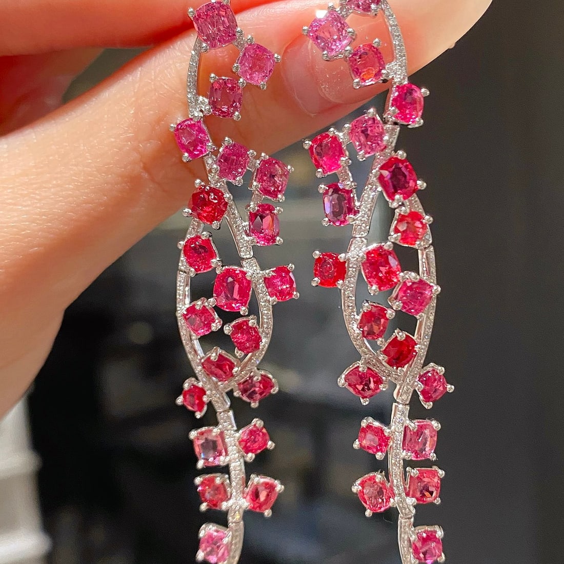 14k Gold 9.06 Ctw Natural Spinel & Diamond Earrings: Ref:231128349 // gold content:14k gold // main gemstone:spinel // shape:cushion // carat weight:8. 74ct // color:pink // treatment:natural // // adjacent gemstone 2 : diamond // shape:round //