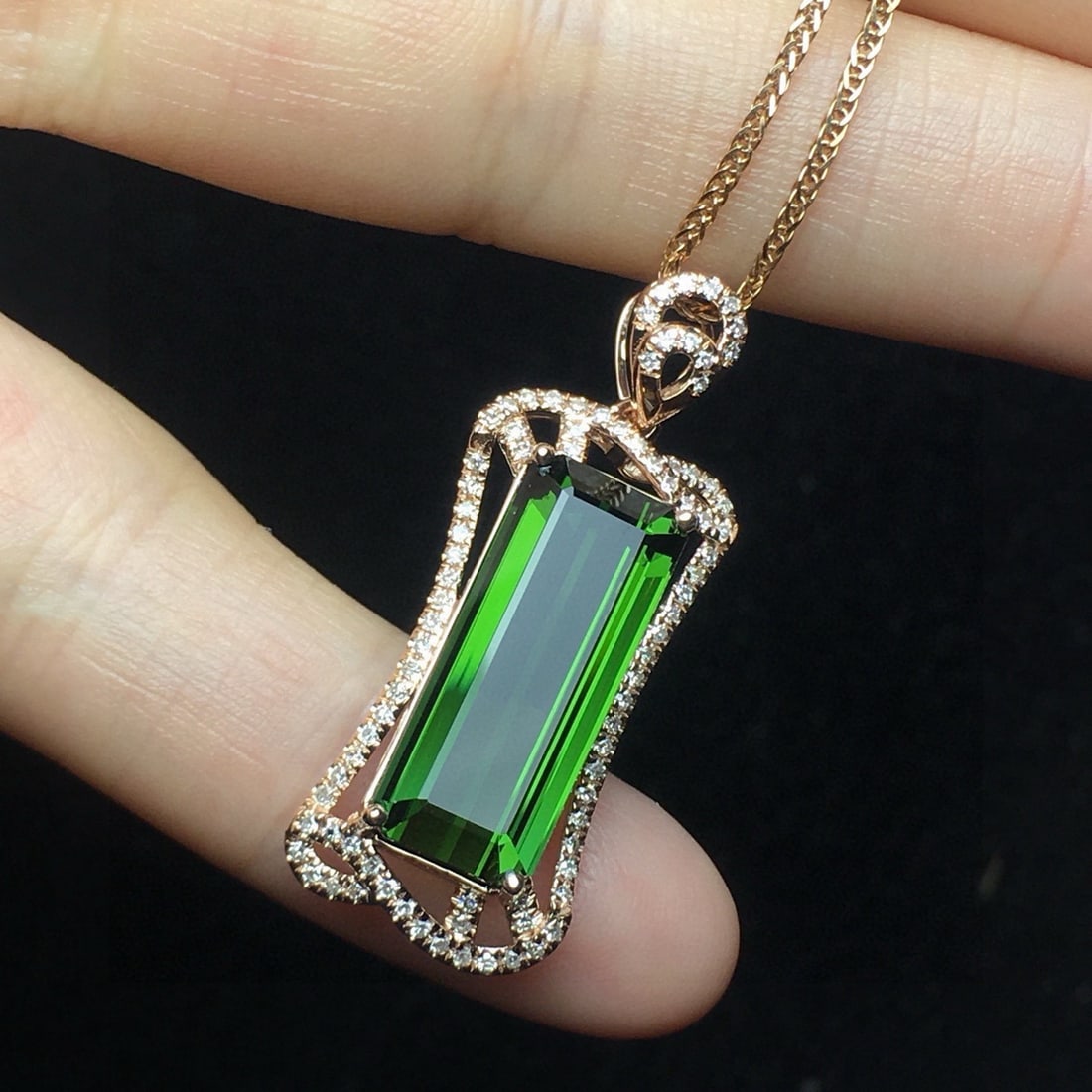 14k Gold 7.82 Ct Natural Tourmaline & Diamond Pendant( Without Chain ) - 4