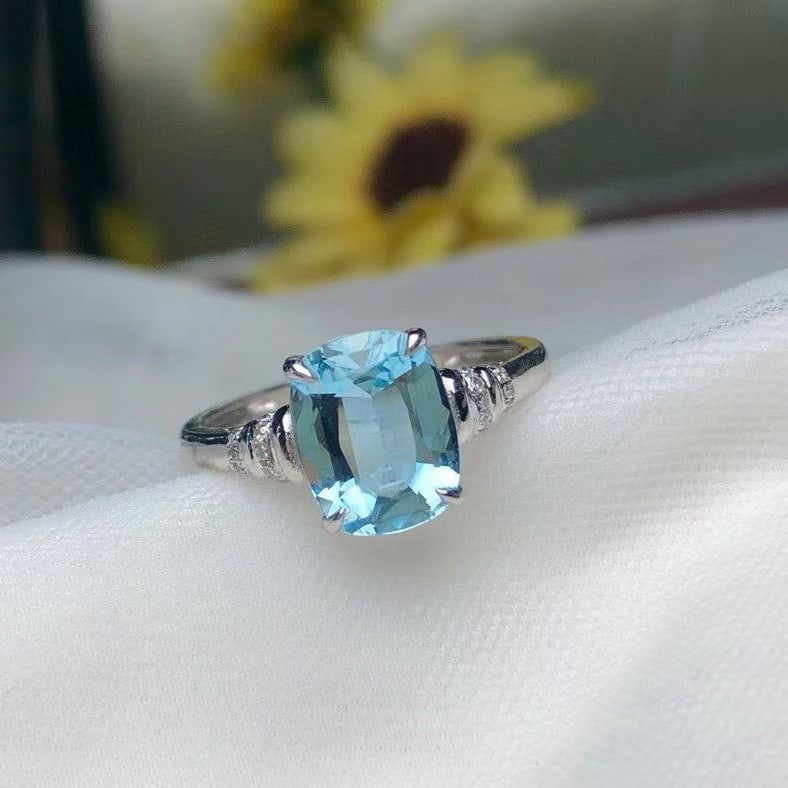 14k Gold 1.65 Ct Natural Aquamarine & Diamond Ring - 3