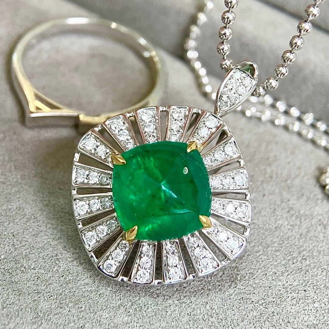 14k Gold 5.46 Ctw Vivid Green Natural Emerald & Diamond Ring/pendant( Without Chain ) - 6