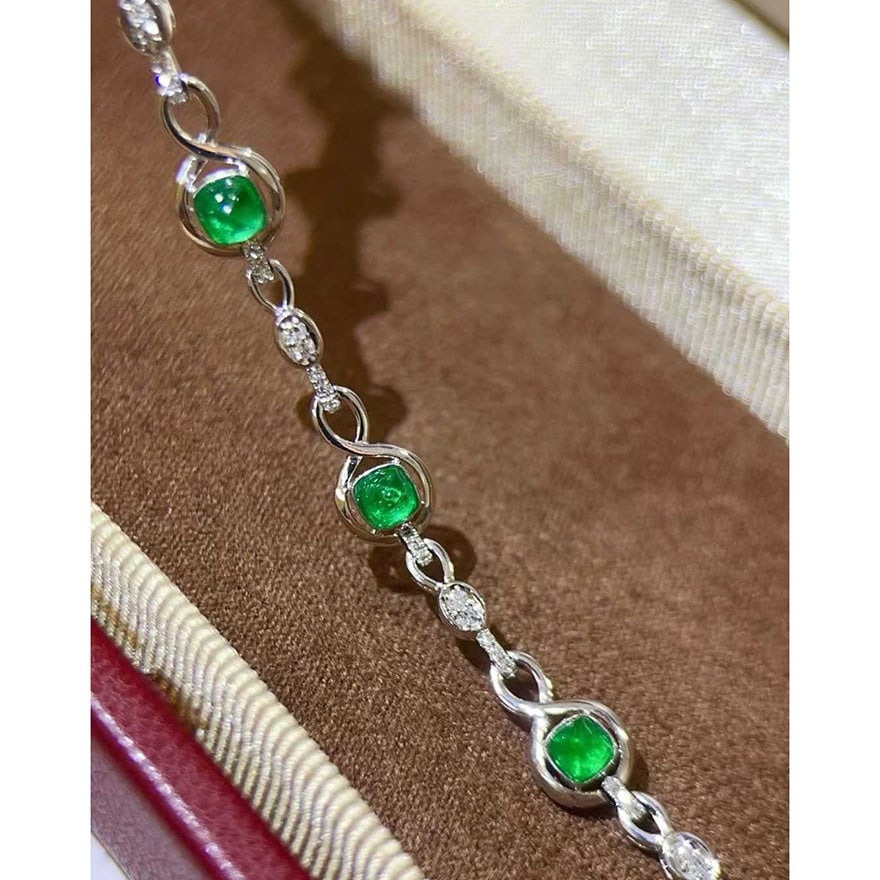 14k Gold 1.32 Ctw Vivid Green Natural Emerald & Diamond Bracelet - 4