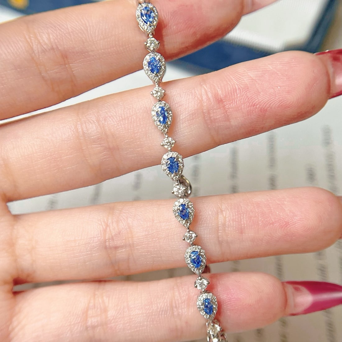 14k Gold 2.58 Ctw Natural Blue Diamond & Diamond Bracelet - 2