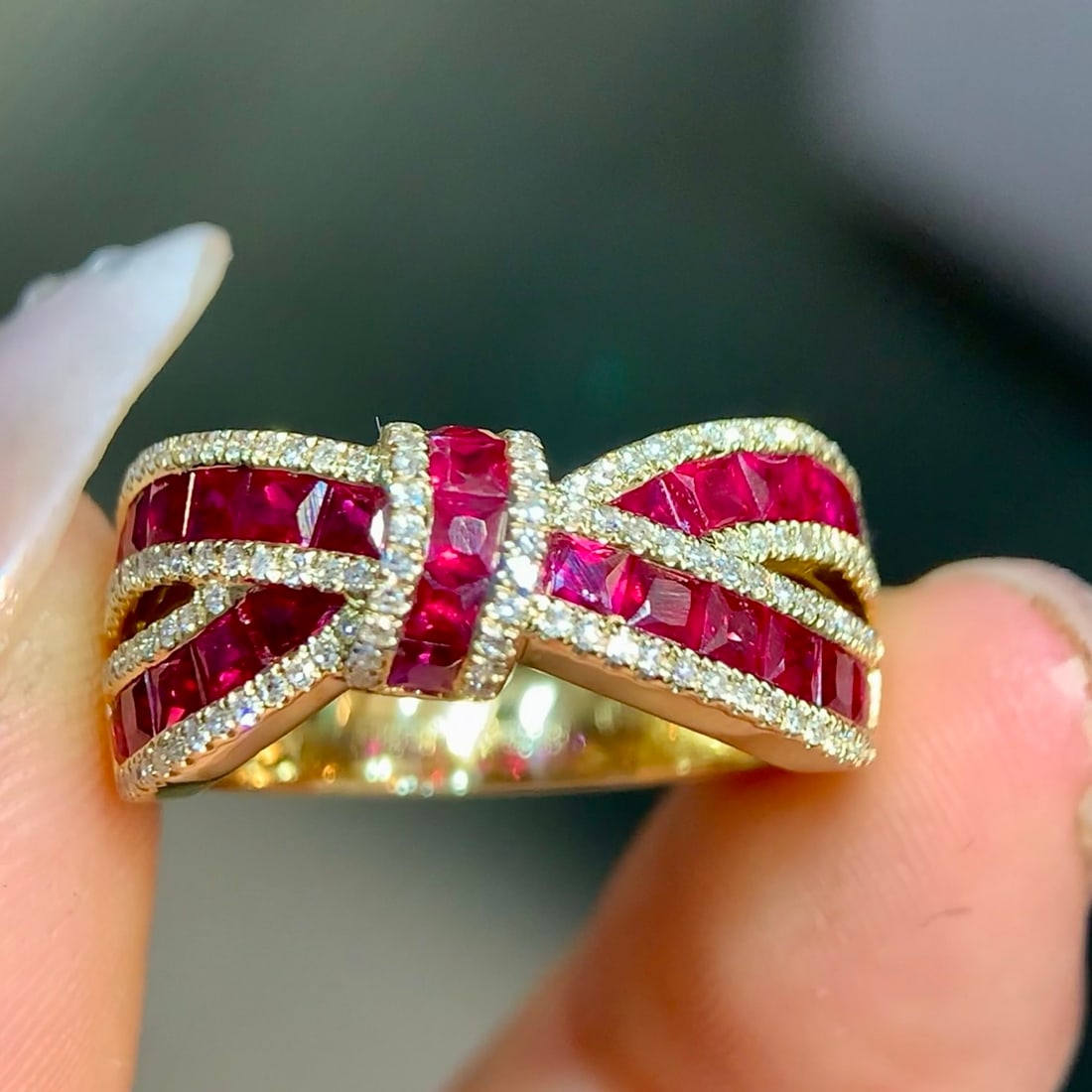 14k Gold 2.06 Ctw Natural Ruby & Diamond Ring: Ref:231128388 // gold content:14k gold // ring size:7. 25us // // main gemstone:ruby // shape:princess // carat weight:1. 68ct // color:red // treatment:natural // // adjacent gemstone 2 : diamond