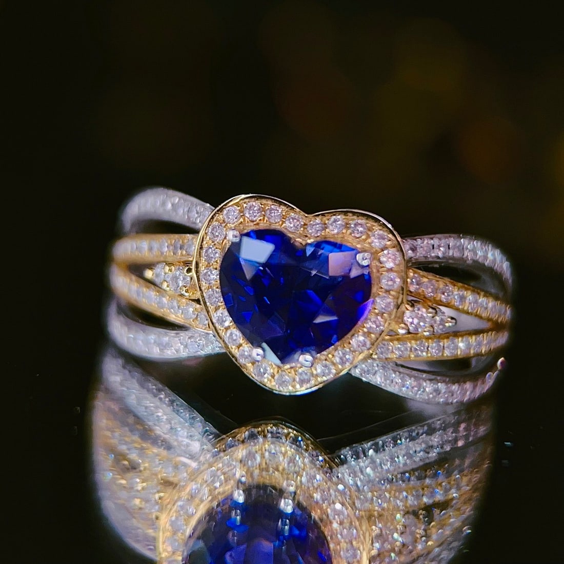 14k Gold 1.84 Ctw Vivid Blue Natural Emerald & Diamond Ring - 3