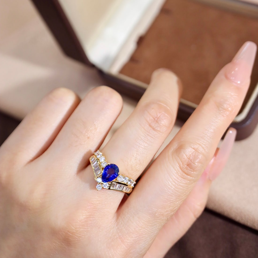 14k Gold 2.23 Ctw Natural Sapphire & Diamond Ring - 4