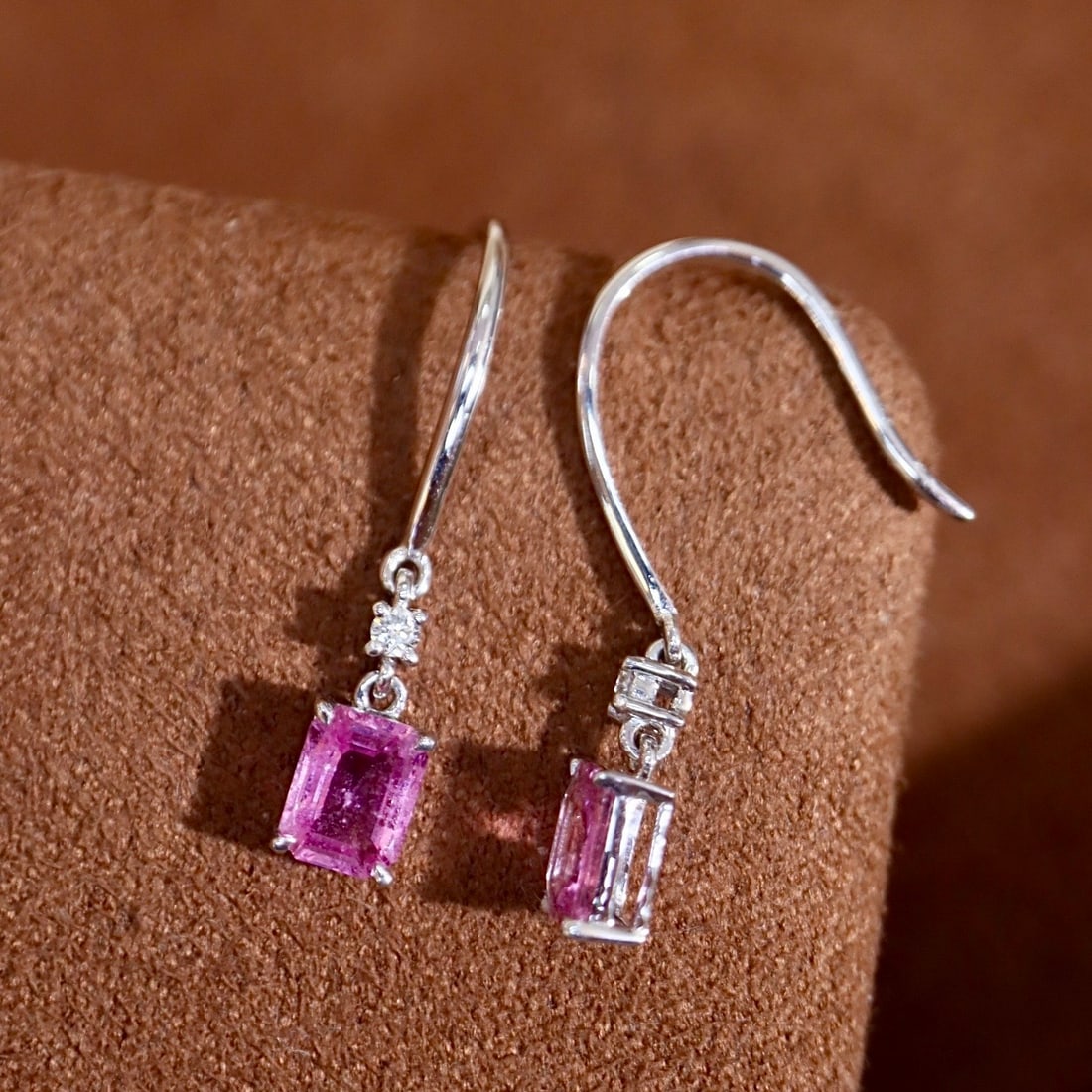 14k Gold 0.88 Ctw Natural Sapphire & Diamond Earrings - 3