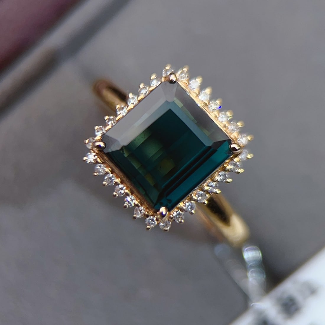 14k Gold 2.40 Ctw Natural Tourmaline & Diamond Ring - 3