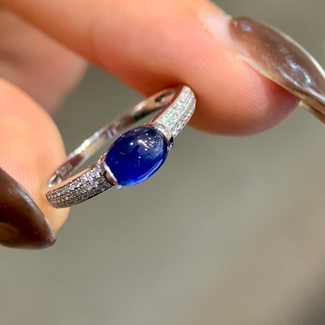 14k Gold 1.28 Ctw Vivid Blue Natural Sapphire & Diamond Ring - 2