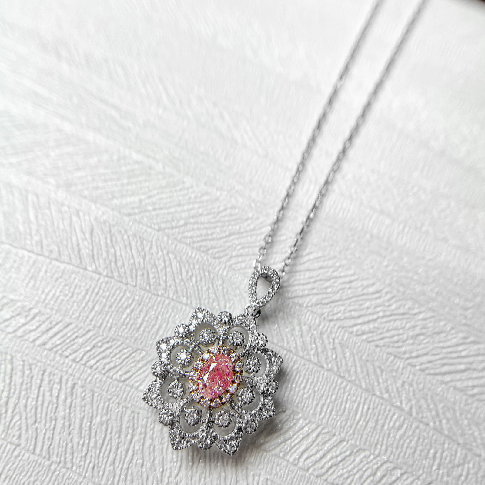 14k Gold 0.50 Ctw Natural Pink Diamond & Diamond Necklace - 3