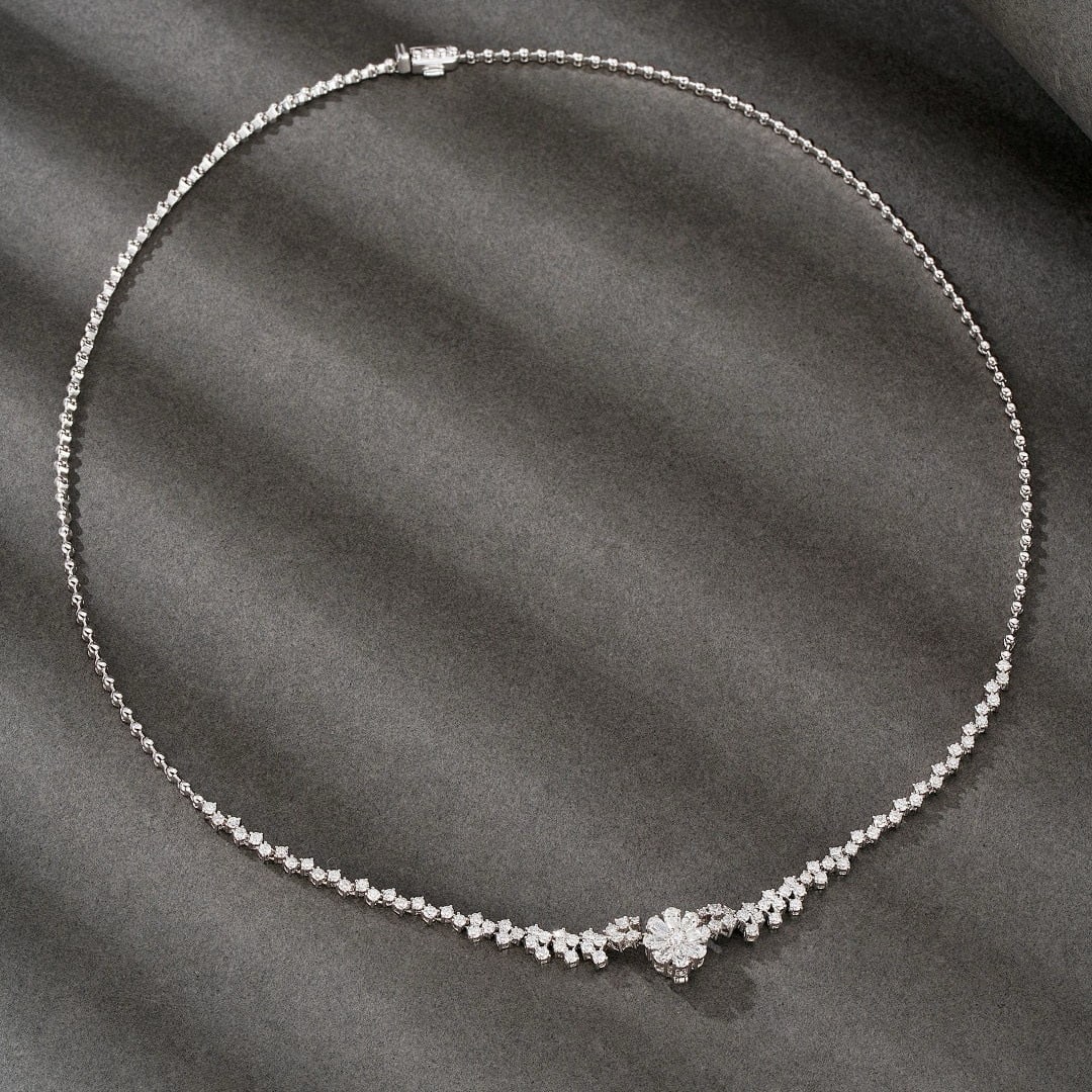14k Gold 2.38 Ctw Natural H Diamond Necklace: Ref:230941001 // gold content:14k gold // main gemstone:diamond // shape:pear // carat weight:0. 59ct // clarity grade:vs-si // color:h // treatment:natural // // adjacent gemstone 2 : diamond // shap