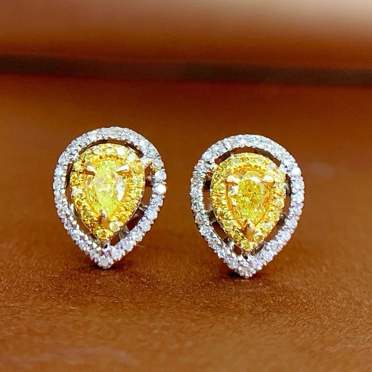 14k Gold 0.55 Ct Natural Yellow Diamond & Diamond Earrings - 4