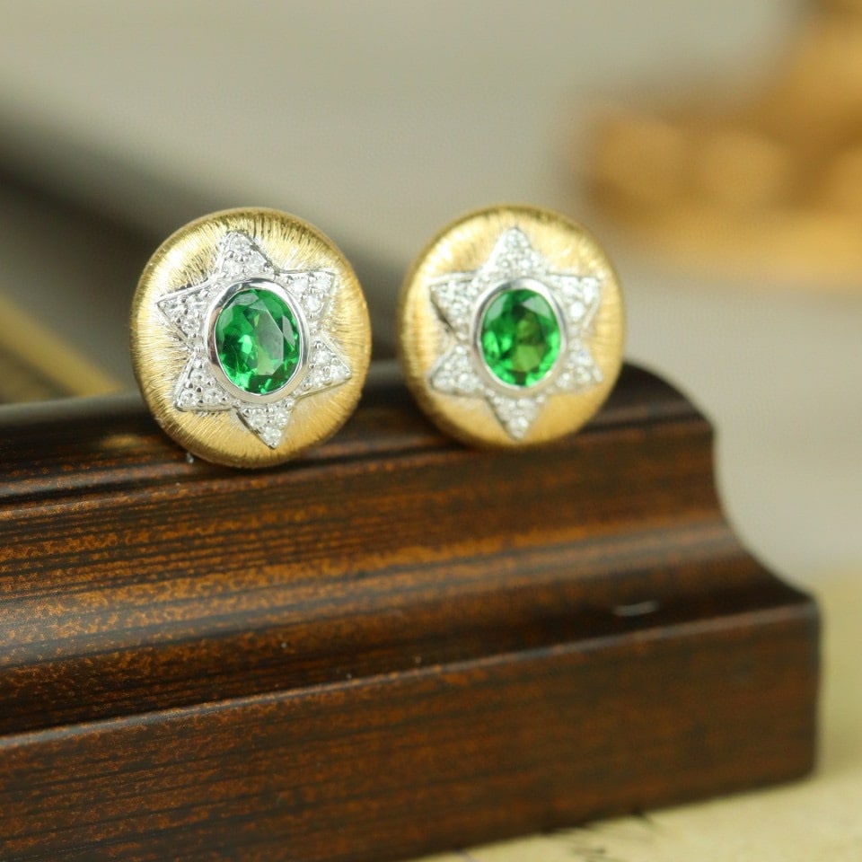 14k Gold 0.88 Ctw Natural Tsavorite & Diamond Earrings - 4